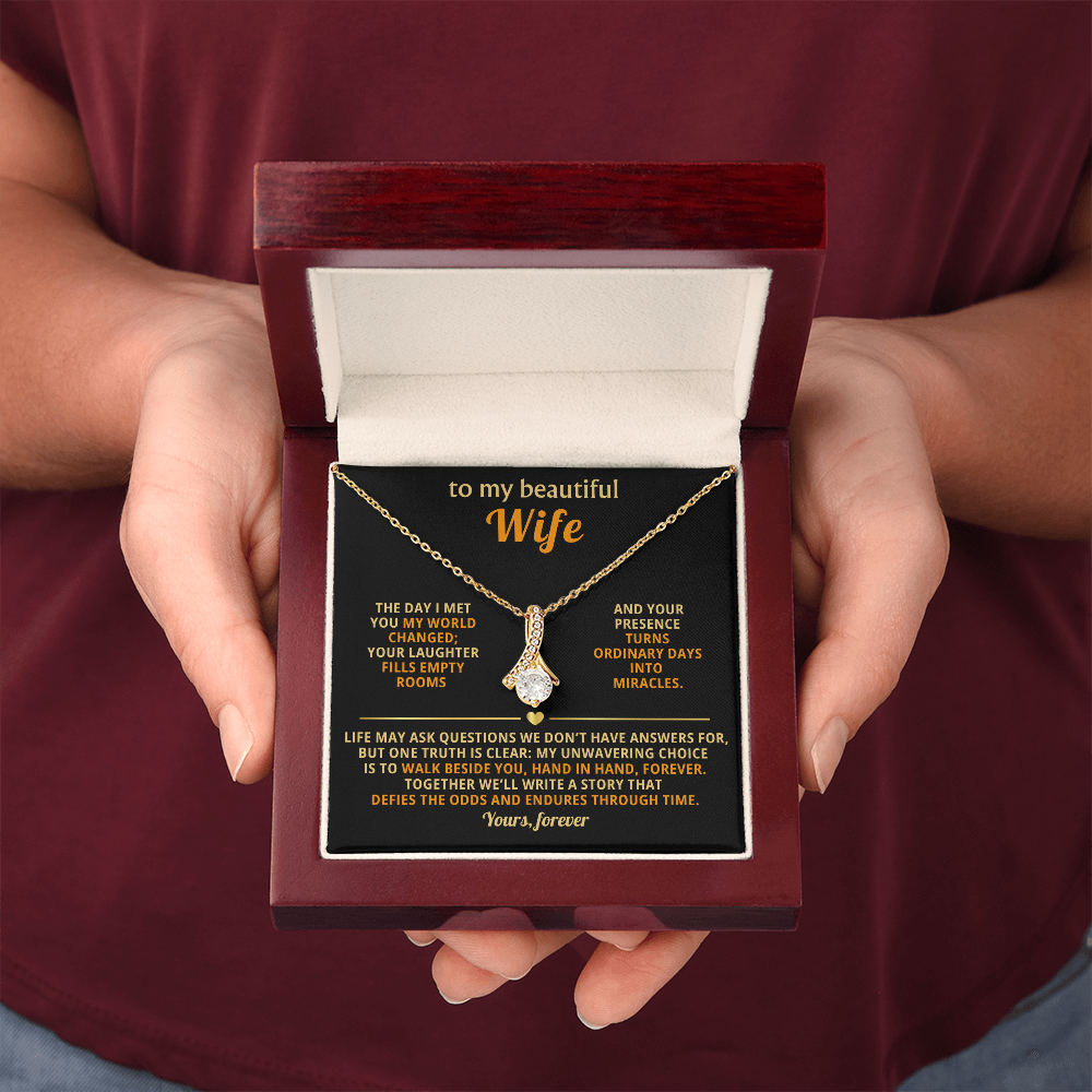 To My Beautiful Wife - Hand in Hand - Timeless Alluring Beauty Necklace in a Luxury Gift