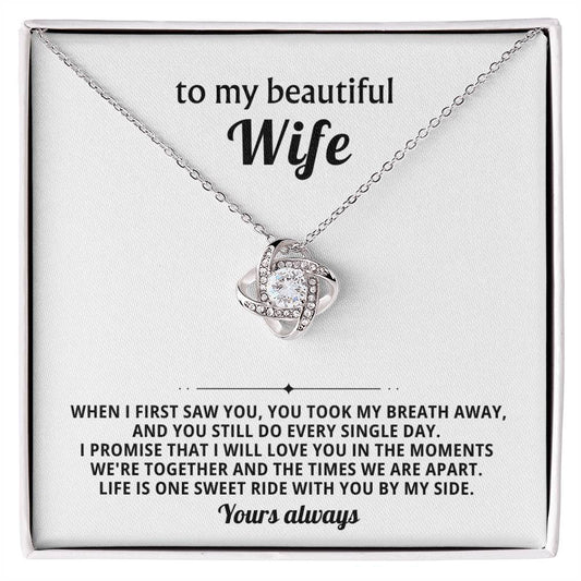 Wife - Moments - LK - Mah Box