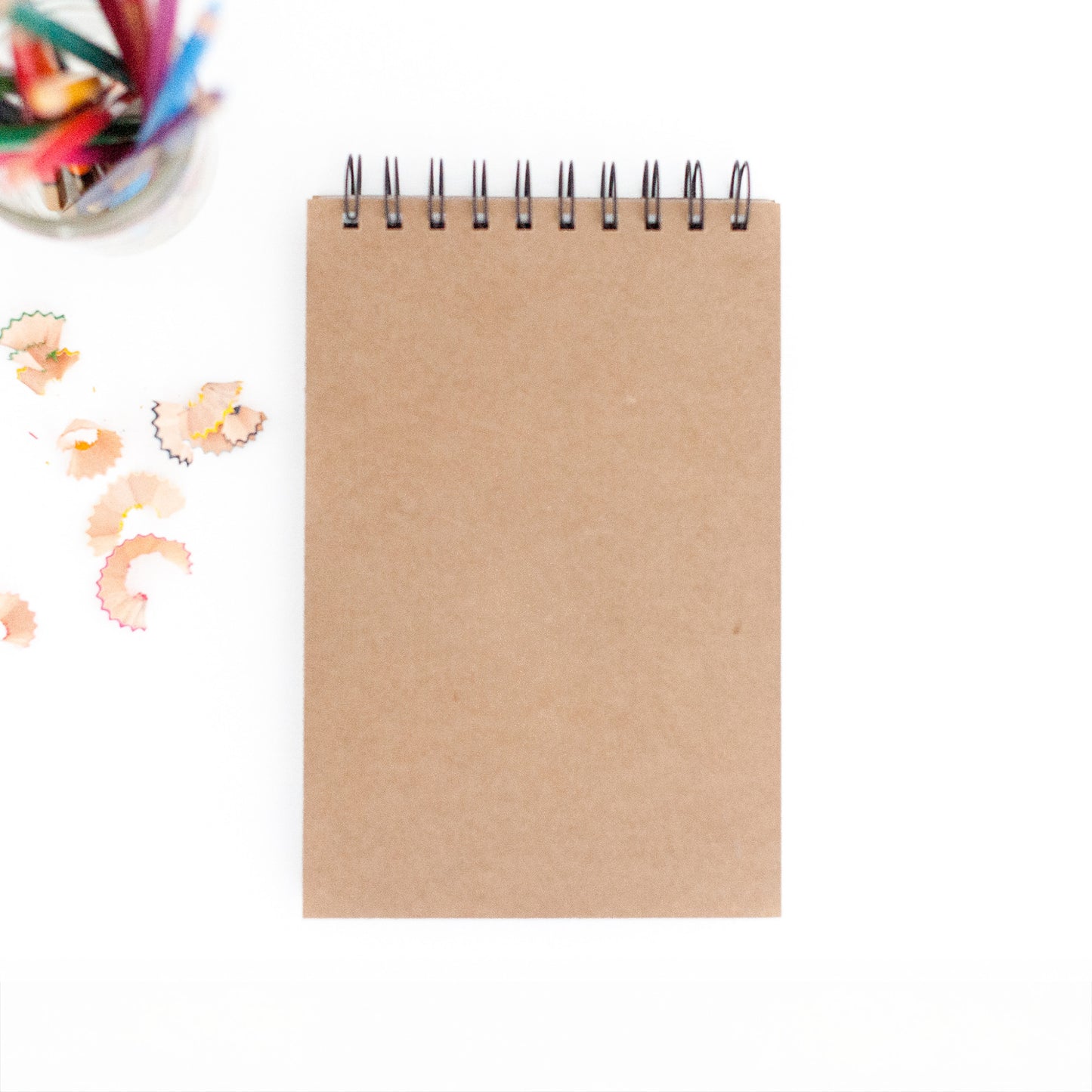 Sketches and Doodles = Pers